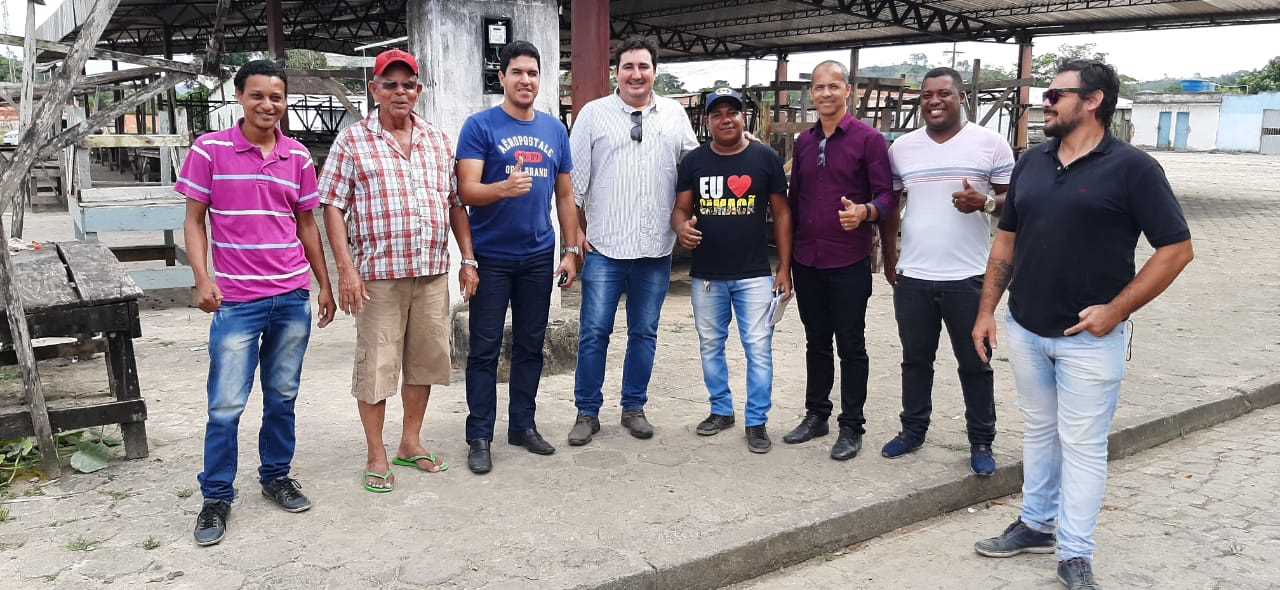 Camacã: Engenheiro realiza visita técnica no Centro de Abastecimento e na Feira livre de São João do  Panelinha